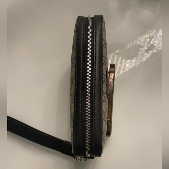 Gucci Wristlet - Picture 5 of 9